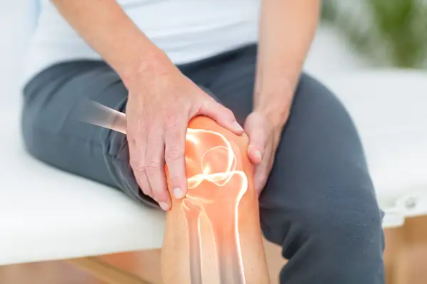Knee pain treatment (dummy image — replace with actual photo)